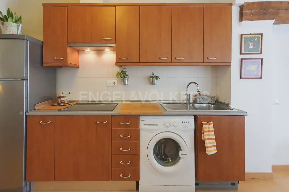 1 sovrum Lägenhet att hyra i Valencia stad - 1 100 € (Ref: 9921124)