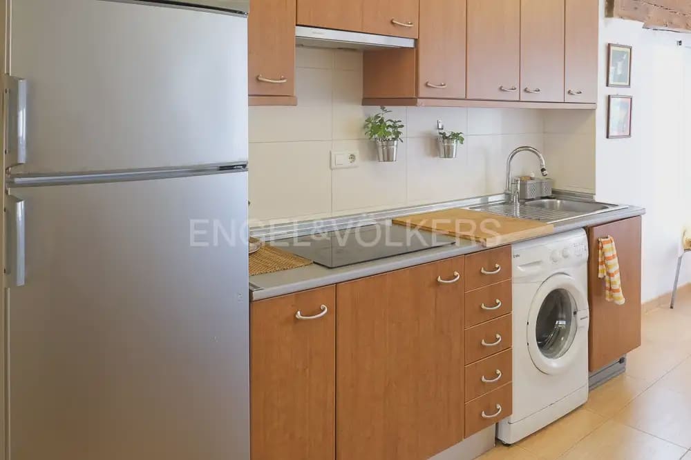 1 sovrum Lägenhet att hyra i Valencia stad - 1 100 € (Ref: 9921124)