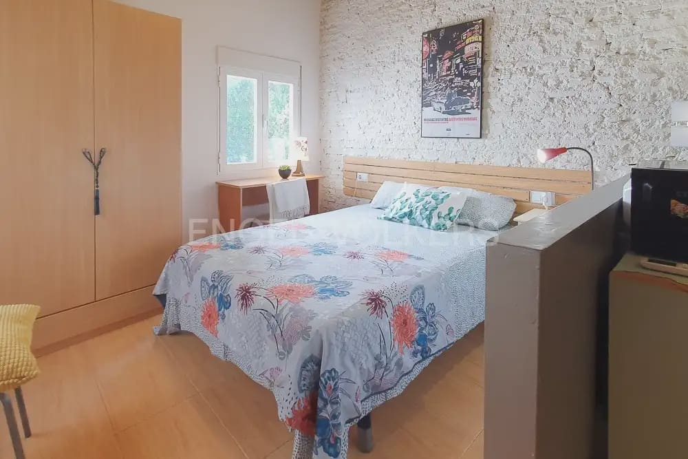 1 sovrum Lägenhet att hyra i Valencia stad - 1 100 € (Ref: 9921124)