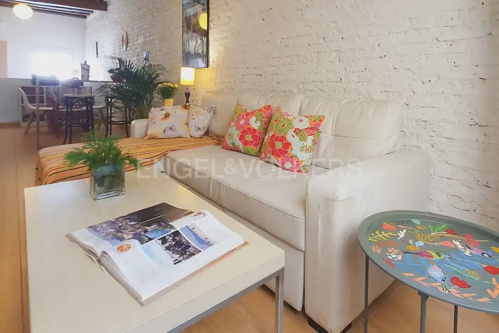 1 sovrum Lägenhet att hyra i Valencia stad - 1 100 € (Ref: 9921124)
