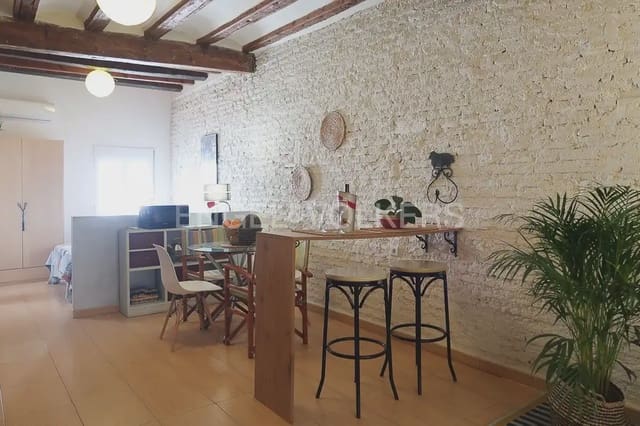 1 slaapkamer Flat te huur in El Carme, Valencia stad - € 1.100 (Ref: 9921124)