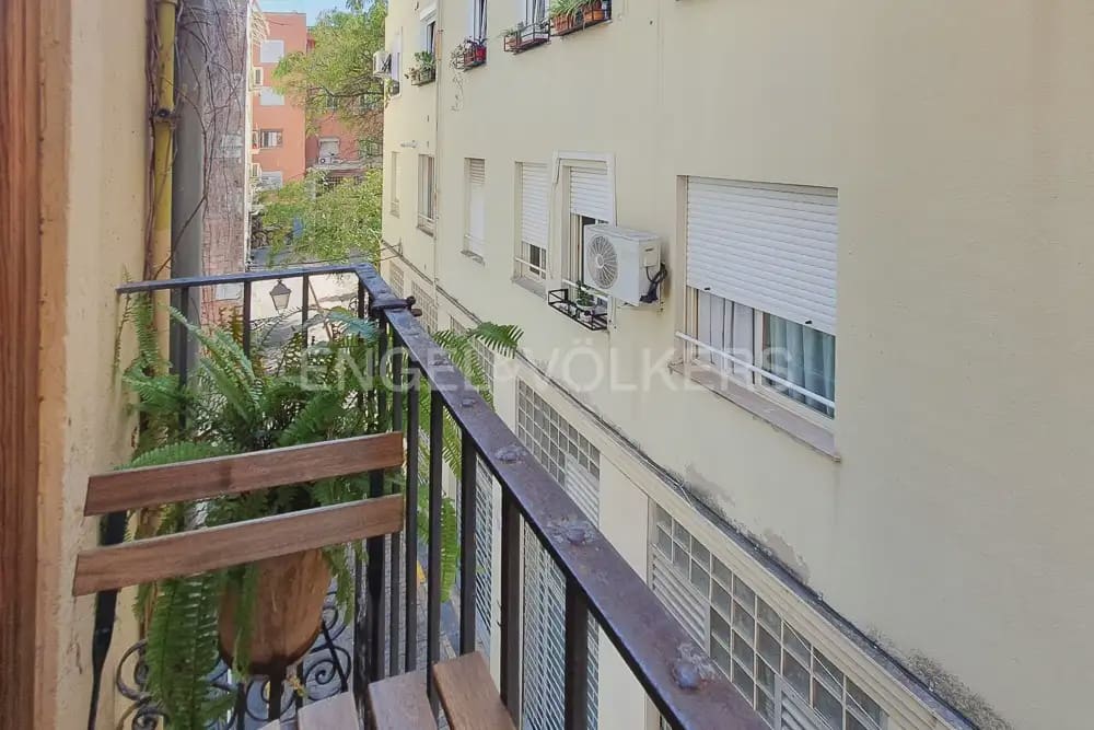1 sovrum Lägenhet att hyra i Valencia stad - 1 100 € (Ref: 9921124)