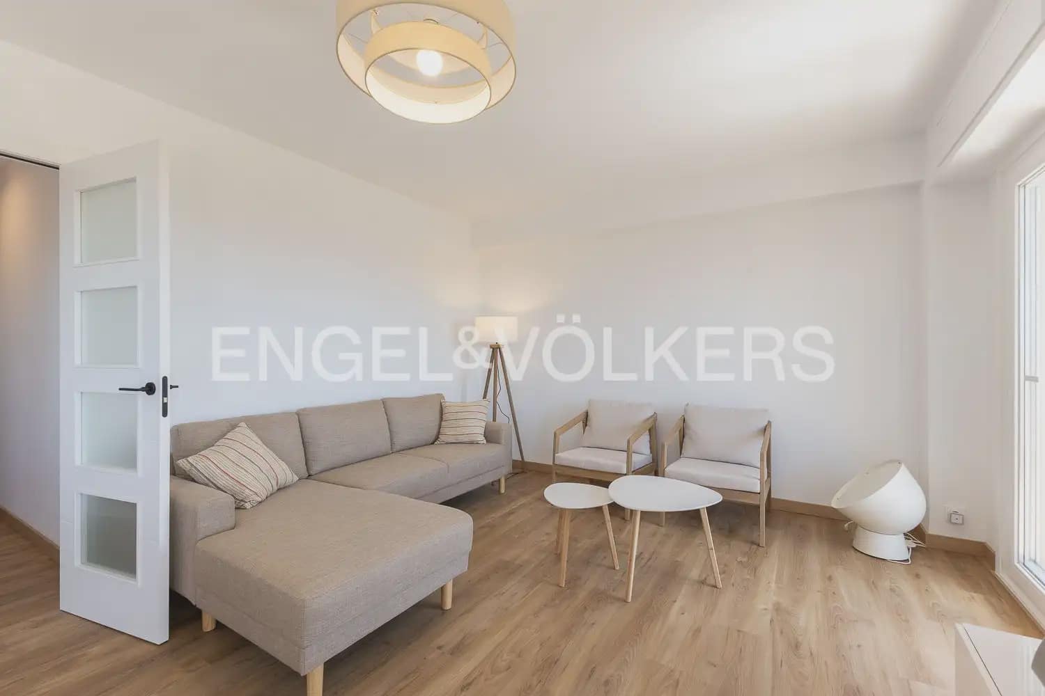 3 slaapkamer Flat te huur in Valencia stad - € 2.650 (Ref: 9921125)