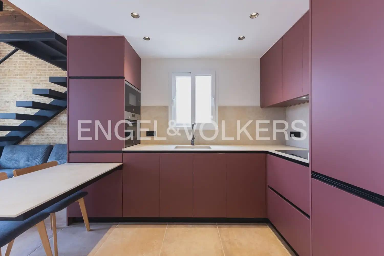 2 Zimmer Wohnung zu vermieten in Valencia Stadt - 2.500 € (Ref: 9921337)