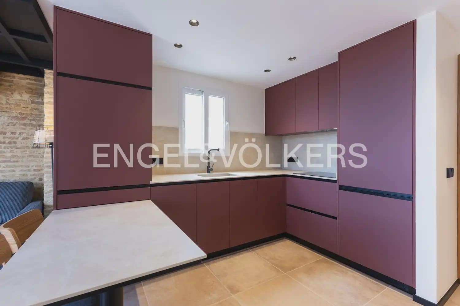 2 Zimmer Wohnung zu vermieten in Valencia Stadt - 2.500 € (Ref: 9921337)