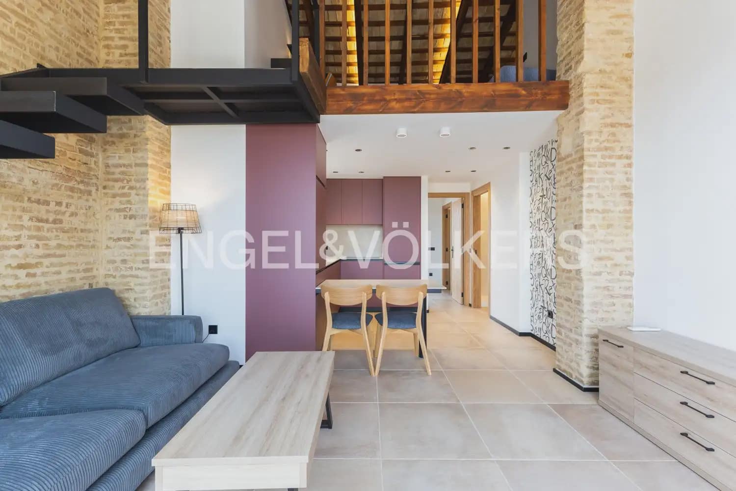 2 Zimmer Wohnung zu vermieten in Valencia Stadt - 2.500 € (Ref: 9921337)