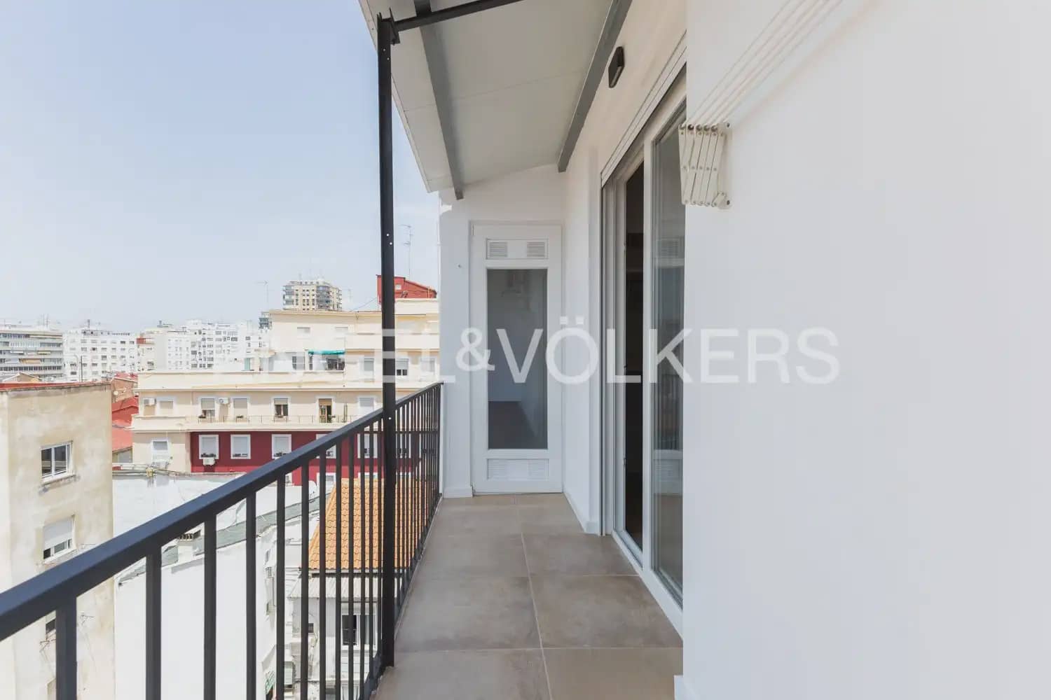 2 Zimmer Wohnung zu vermieten in Valencia Stadt - 2.500 € (Ref: 9921337)