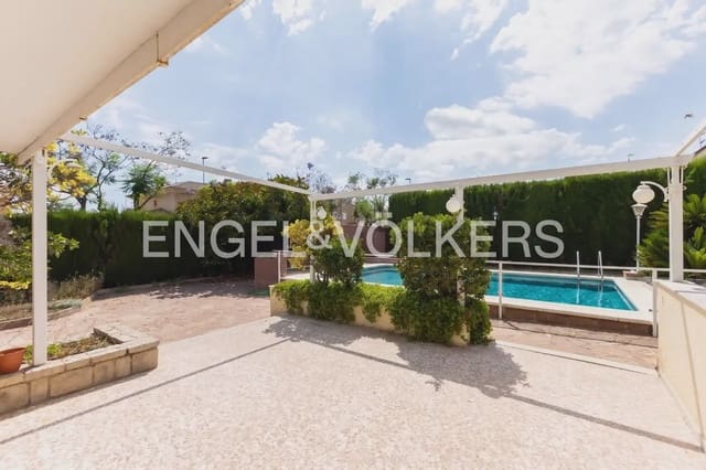 6 soveværelse Villa til salg i Torrent med garage - € 720.000 (Ref: 9921338)