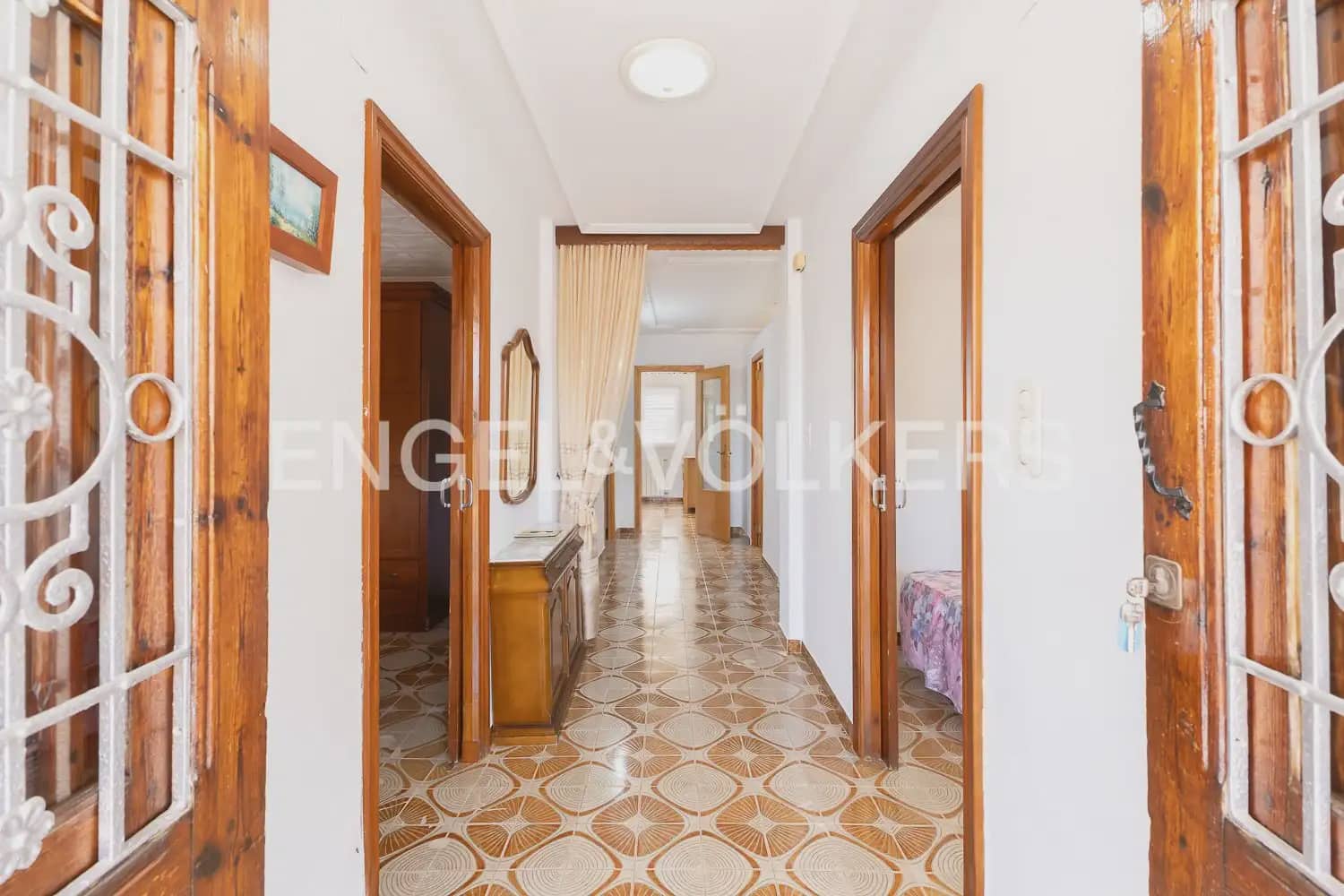 3 slaapkamer Bungalow te huur in Sagunto / Sagunt met garage - € 2.000 (Ref: 9921339)