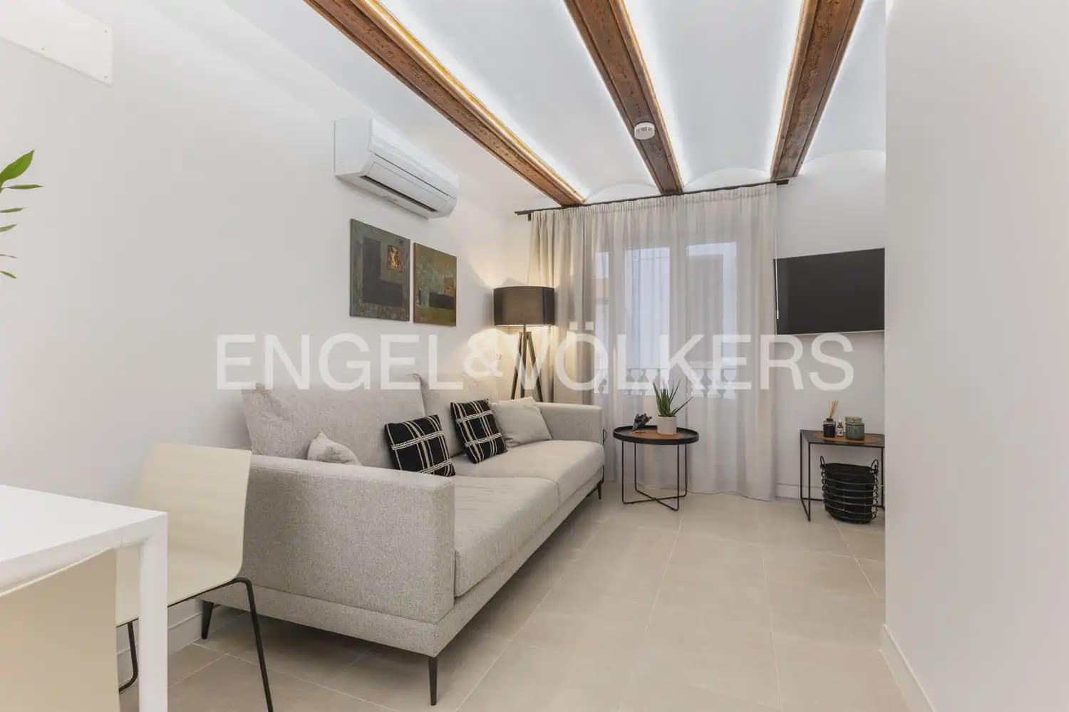 1 bedroom Flat for sale in Valencia city - € 320,000 (Ref: 9921556)