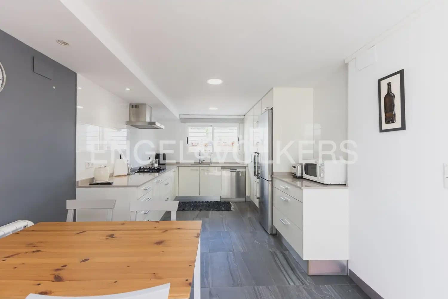 3 bedroom Semi-detached Villa for sale in Benicassim with pool garage - € 629,000 (Ref: 9924895)