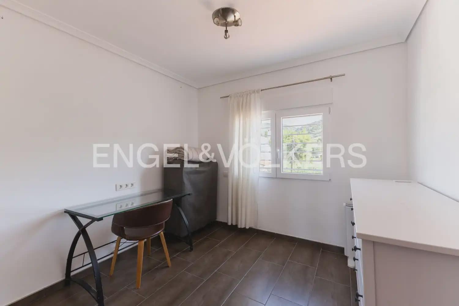 3 bedroom Semi-detached Villa for sale in Benicassim with pool garage - € 629,000 (Ref: 9924895)