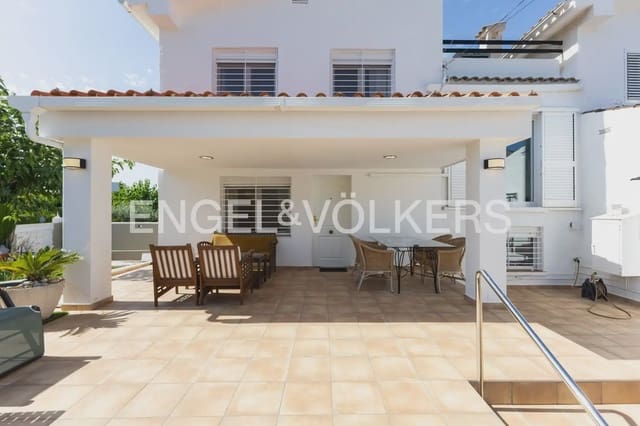3 Zimmer Doppelhaus zu verkaufen in Benicàssim mit Pool Garage - 629.000 € (Ref: 9924895)