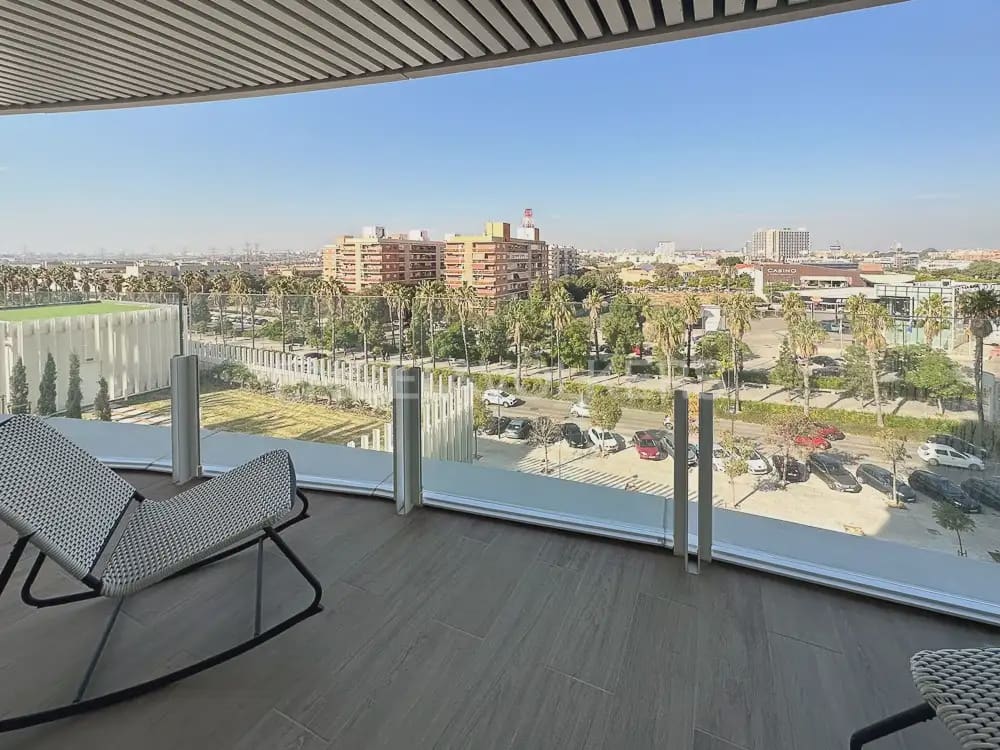 Appartement de 1 chambre à louer à Valence ville avec piscine garage - 1 600 € (Ref: 9925029)