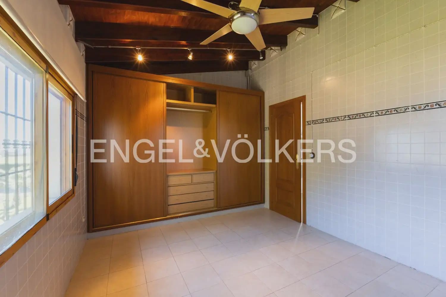 3 bedroom Villa for sale in Burriana / Borriana - € 350,000 (Ref: 9925031)