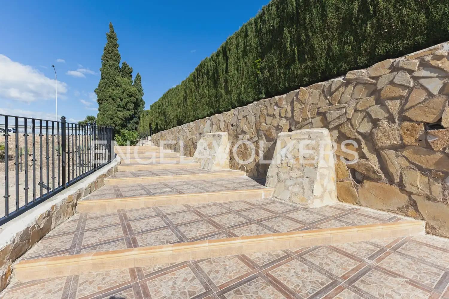 3 bedroom Villa for sale in Burriana / Borriana - € 350,000 (Ref: 9925031)