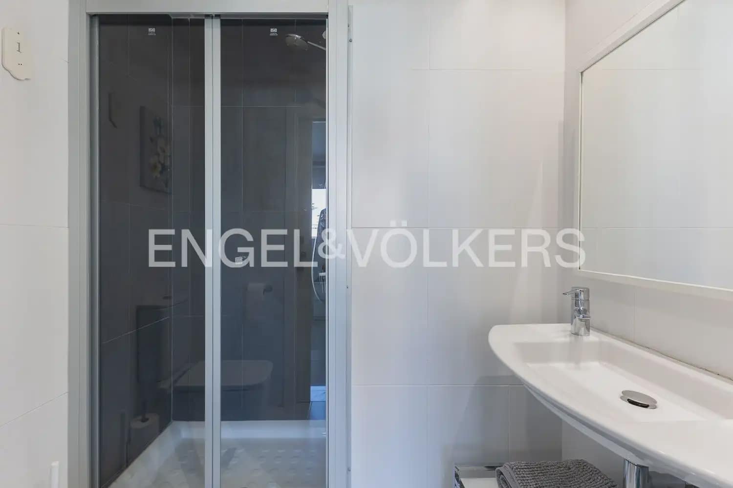 4 quarto Apartamento para arrendar em Denia com piscina garagem - 2 500 € (Ref: 9925032)