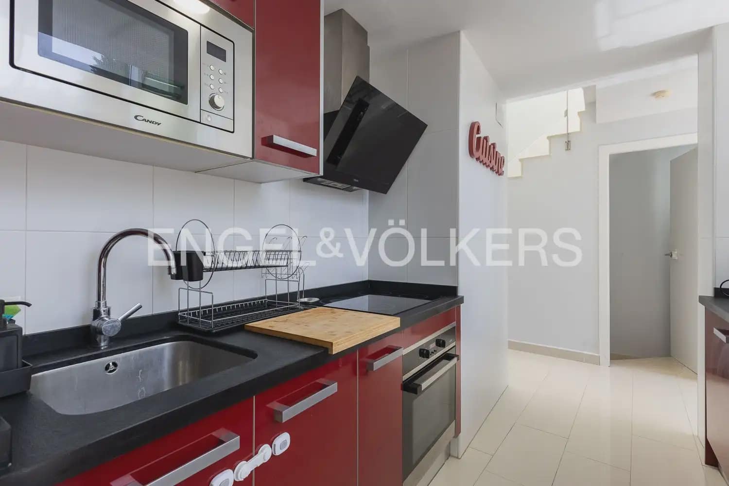4 quarto Apartamento para arrendar em Denia com piscina garagem - 2 500 € (Ref: 9925032)