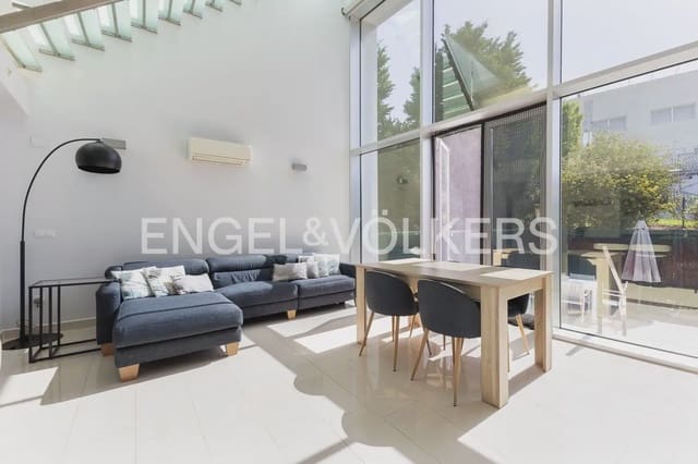 4 quarto Apartamento para arrendar em Las Rotas / Les Rotes, Dénia com piscina garagem - 2 500 € (Ref: 9925032)