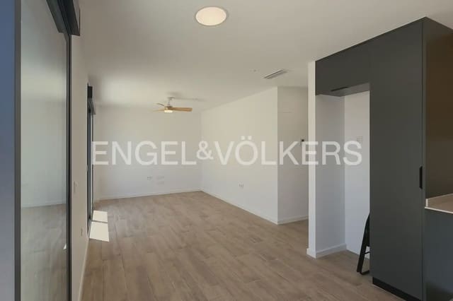 2 sypialnia Willa do wynajęcia w La Seu, Miasto Walencja z basenem garażem - 1 500 € (Ref: 9925033)