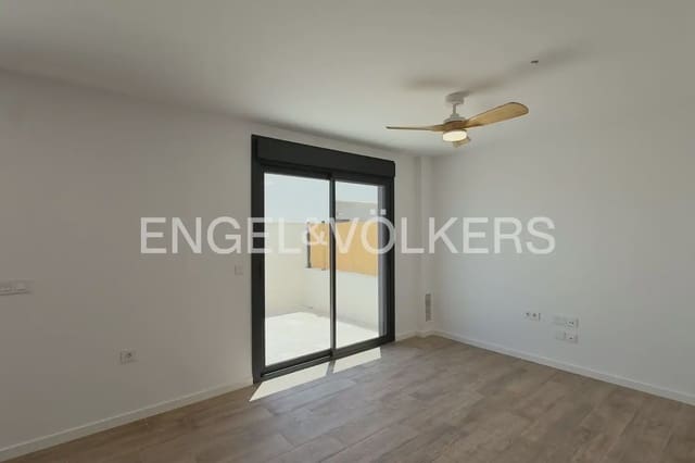 2 sypialnia Willa do wynajęcia w La Seu, Miasto Walencja z basenem garażem - 1 500 € (Ref: 9925033)