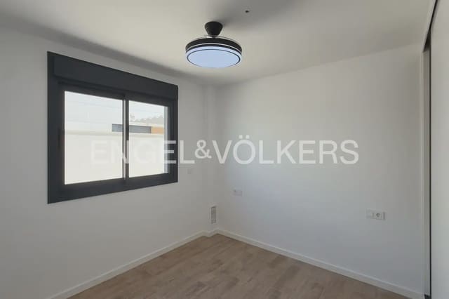 2 sypialnia Willa do wynajęcia w La Seu, Miasto Walencja z basenem garażem - 1 500 € (Ref: 9925033)