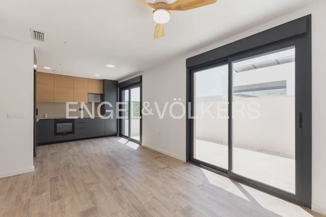 2 slaapkamer Villa te huur in Serra met zwembad garage - € 1.500 (Ref: 9925033)