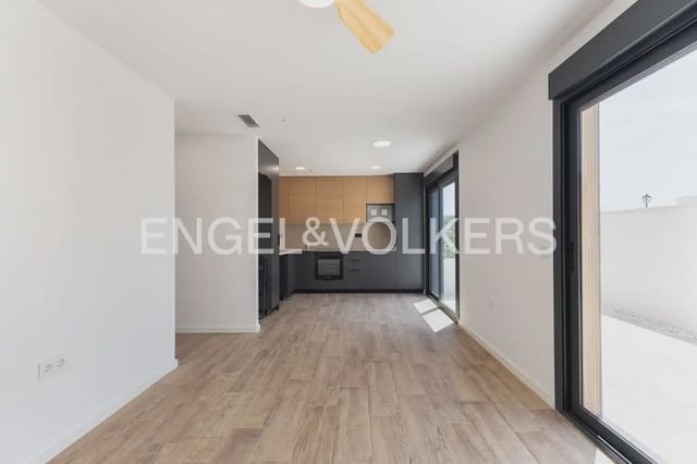2 slaapkamer Villa te huur in Serra met zwembad garage - € 1.500 (Ref: 9925033)