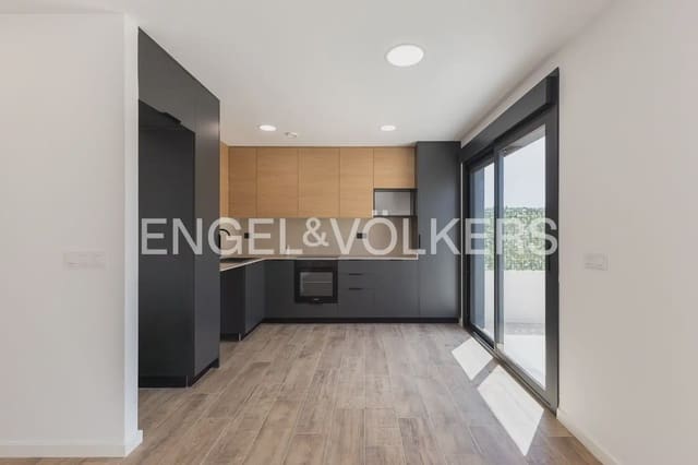 2 slaapkamer Villa te huur in Serra met zwembad garage - € 1.500 (Ref: 9925033)