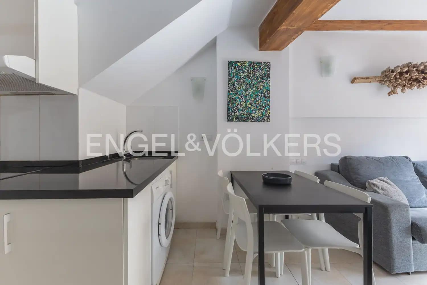 1 quarto Apartamento para arrendar em Valencia cidade - 1 700 € (Ref: 9926341)