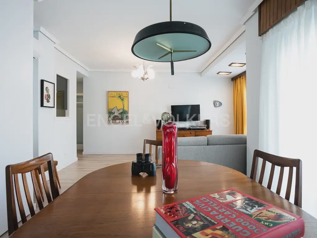 3 sypialnia Mieszkanie do wynajęcia w Miasto Walencja - 2 000 € (Ref: 9926342)