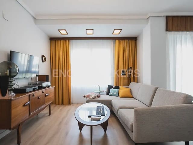 3 sypialnia Mieszkanie do wynajęcia w El Botanic, Miasto Walencja - 2 000 € (Ref: 9926342)