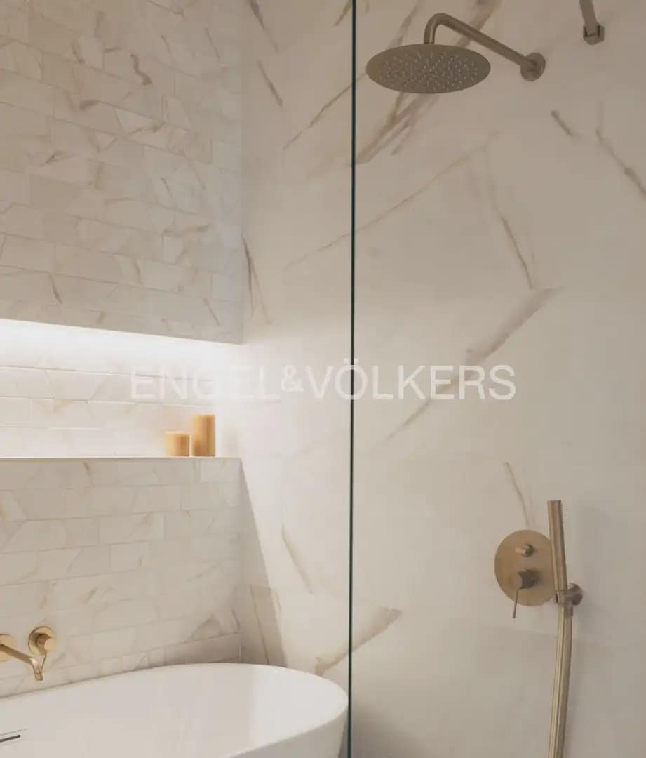 1 quarto Apartamento para arrendar em Valencia cidade - 1 700 € (Ref: 9926343)