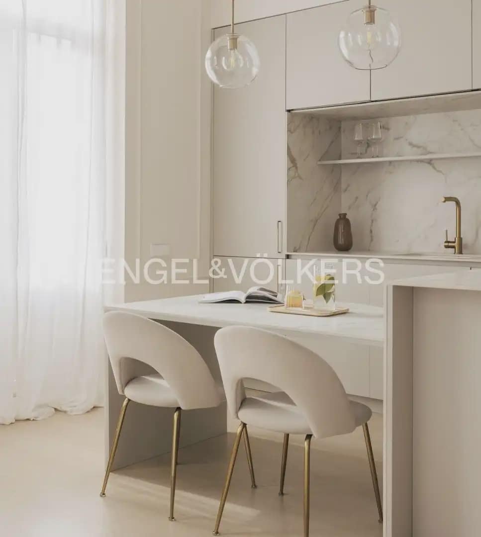 1 quarto Apartamento para arrendar em Valencia cidade - 1 700 € (Ref: 9926343)