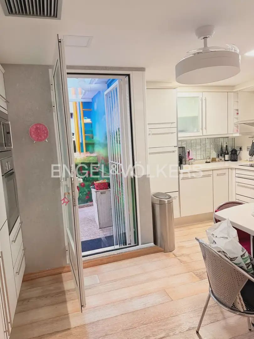 2 Zimmer Wohnung zu vermieten in Valencia Stadt mit Garage - 2.000 € (Ref: 9926503)