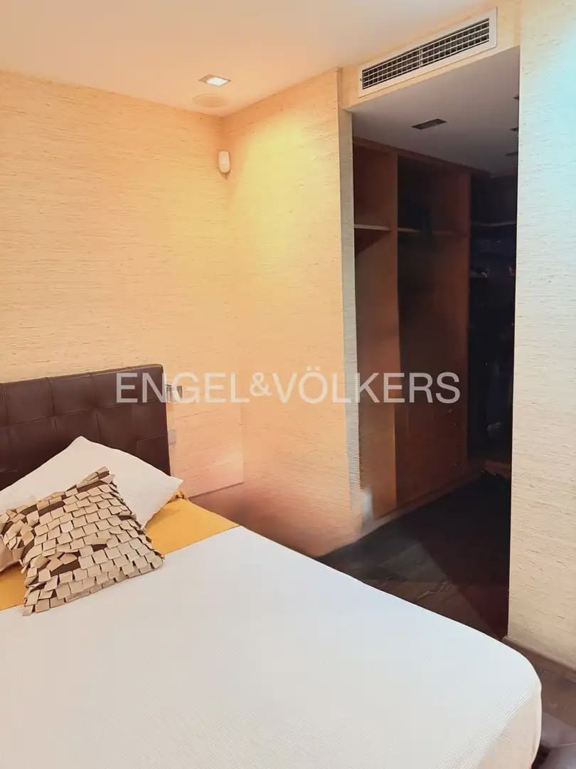2 Zimmer Wohnung zu vermieten in Valencia Stadt mit Garage - 2.000 € (Ref: 9926503)
