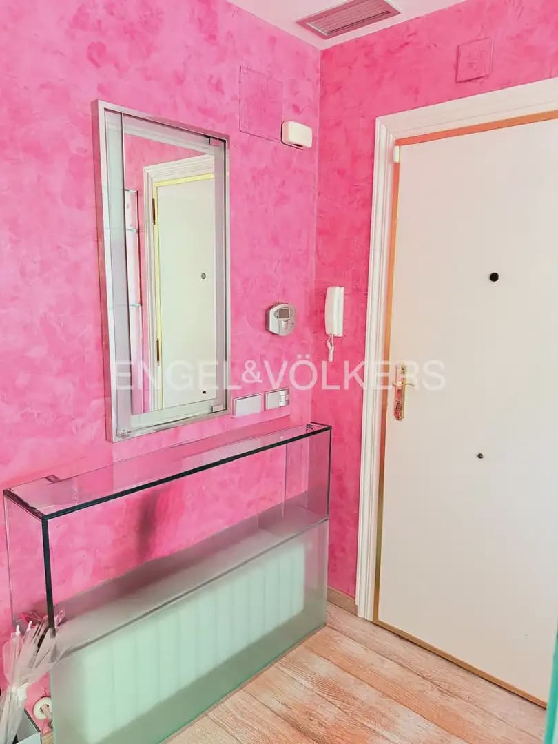 2 Zimmer Wohnung zu vermieten in Valencia Stadt mit Garage - 2.000 € (Ref: 9926503)