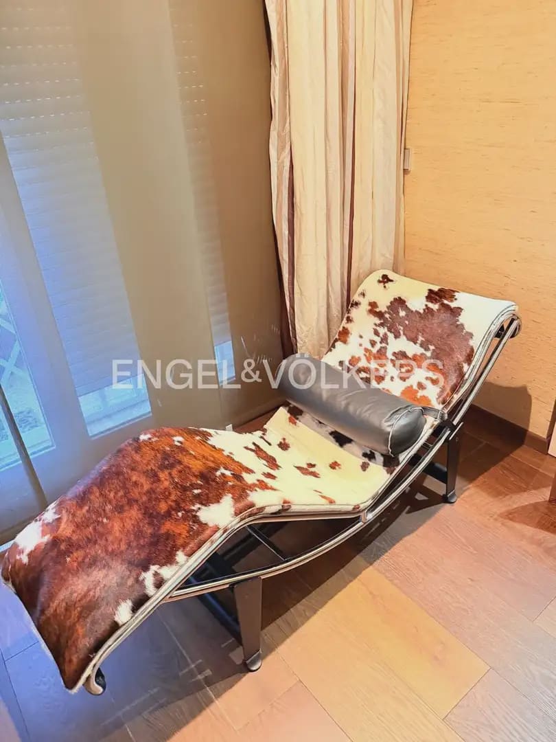 2 Zimmer Wohnung zu vermieten in Valencia Stadt mit Garage - 2.000 € (Ref: 9926503)
