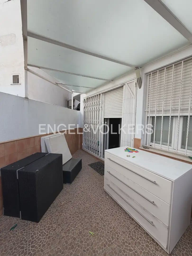 2 Zimmer Wohnung zu vermieten in Valencia Stadt mit Garage - 2.000 € (Ref: 9926503)