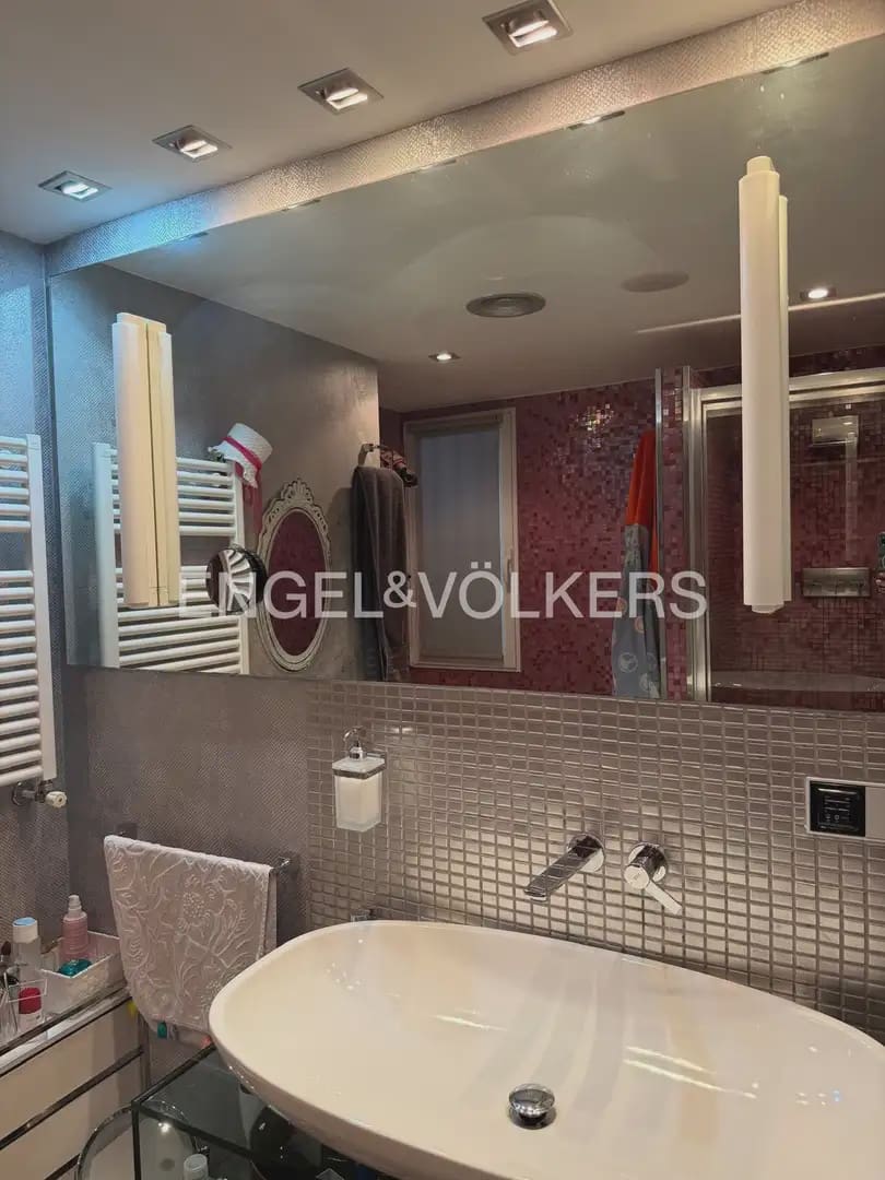 2 Zimmer Wohnung zu vermieten in Valencia Stadt mit Garage - 2.000 € (Ref: 9926503)