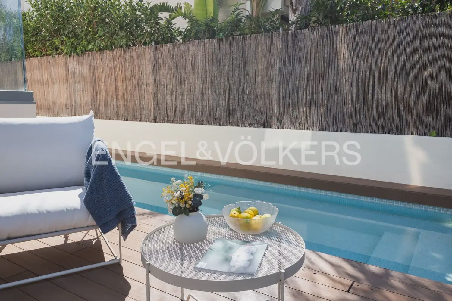 5 bedroom Villa for sale in Godella with pool garage - € 855,000 (Ref: 9927790)