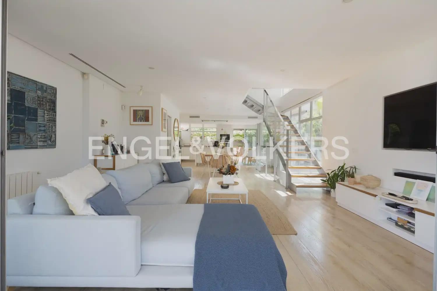 5 bedroom Villa for sale in Godella with pool garage - € 855,000 (Ref: 9927790)