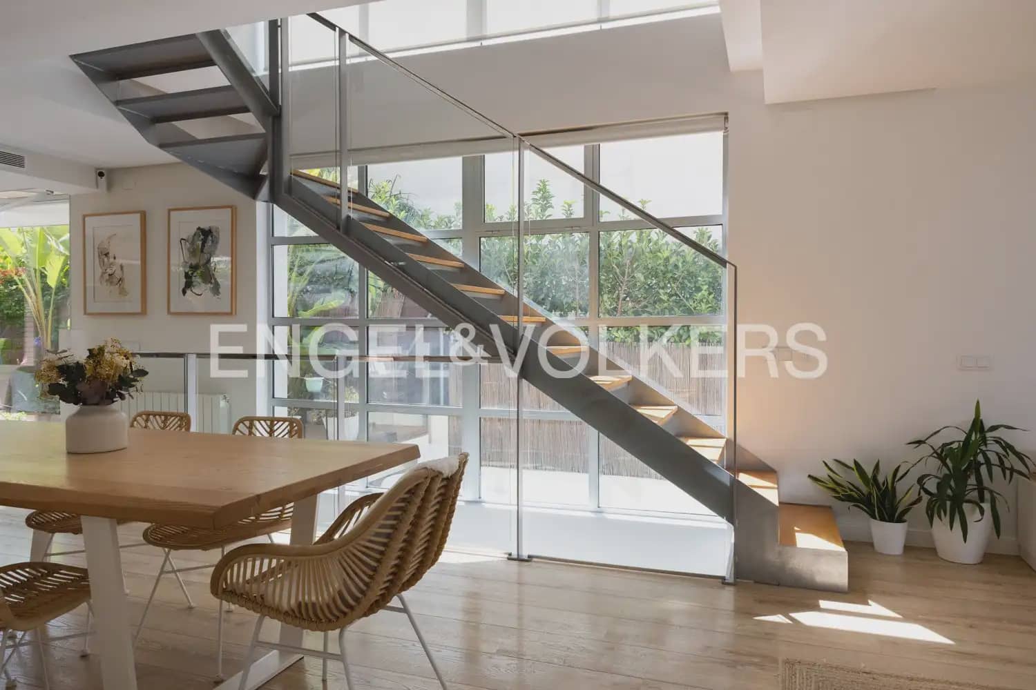 5 bedroom Villa for sale in Godella with pool garage - € 855,000 (Ref: 9927790)