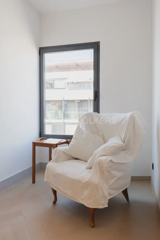 2 quarto Apartamento para arrendar em Valencia cidade - 3 000 € (Ref: 9927953)
