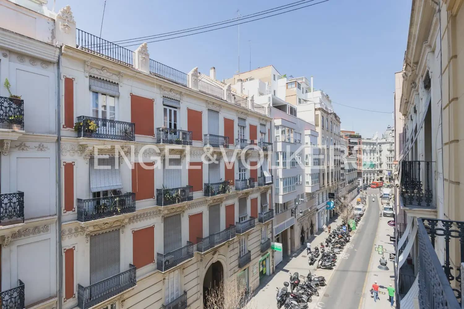 4 soverom Leilighet til leie i Valencia by - € 3 500 (Ref: 9927954)