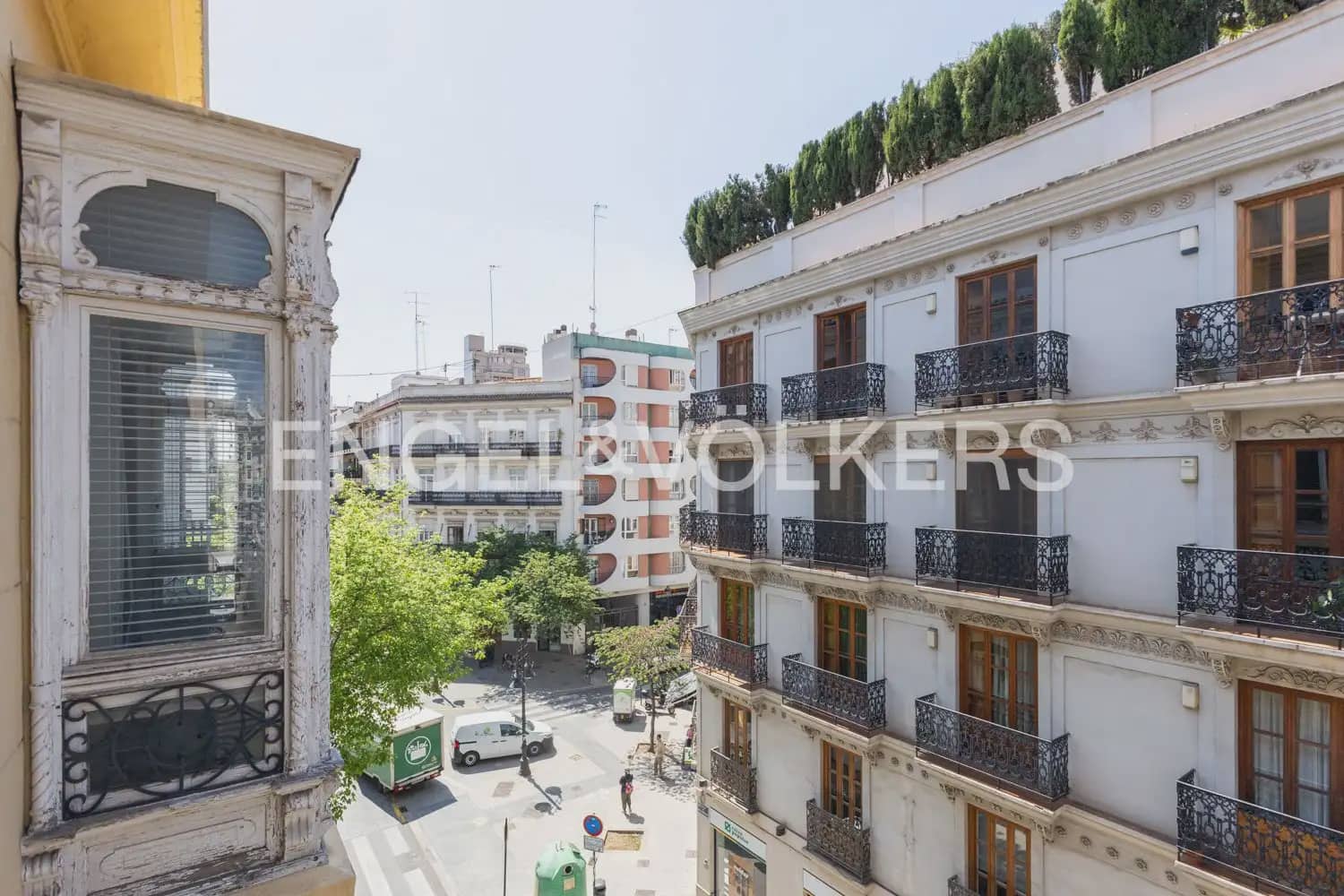 4 soverom Leilighet til leie i Valencia by - € 3 500 (Ref: 9927954)