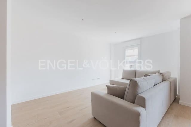 3 camera da letto Appartamento da affittare in Nou Moles, Valencia città - 1.800 € (Rif: 9927955)