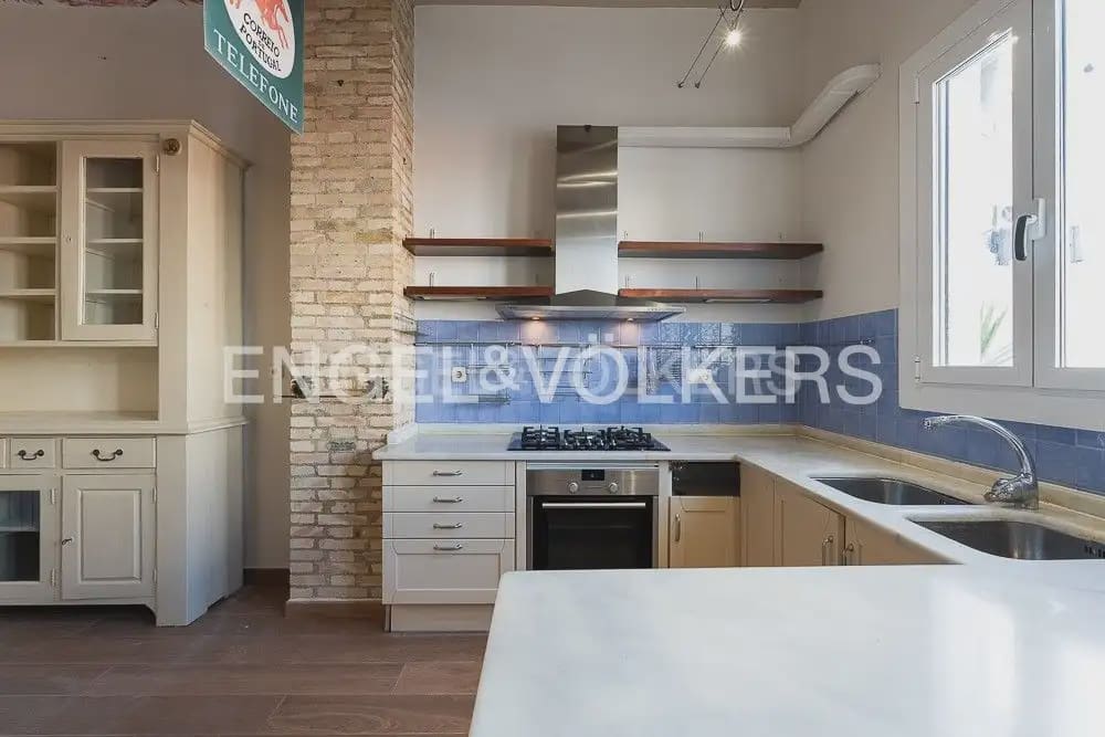 2 sovrum Lägenhet att hyra i Valencia stad - 1 500 € (Ref: 9927956)