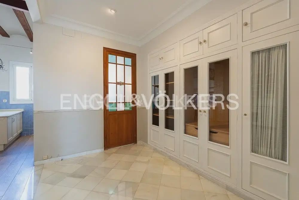 2 sovrum Lägenhet att hyra i Valencia stad - 1 500 € (Ref: 9927956)