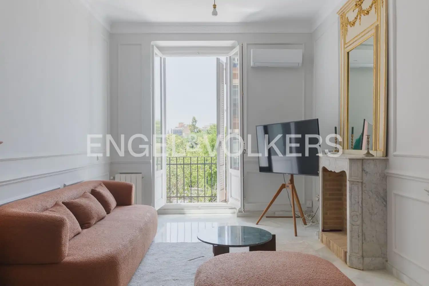 2 sovrum Lägenhet att hyra i Valencia stad - 1 500 € (Ref: 9927956)